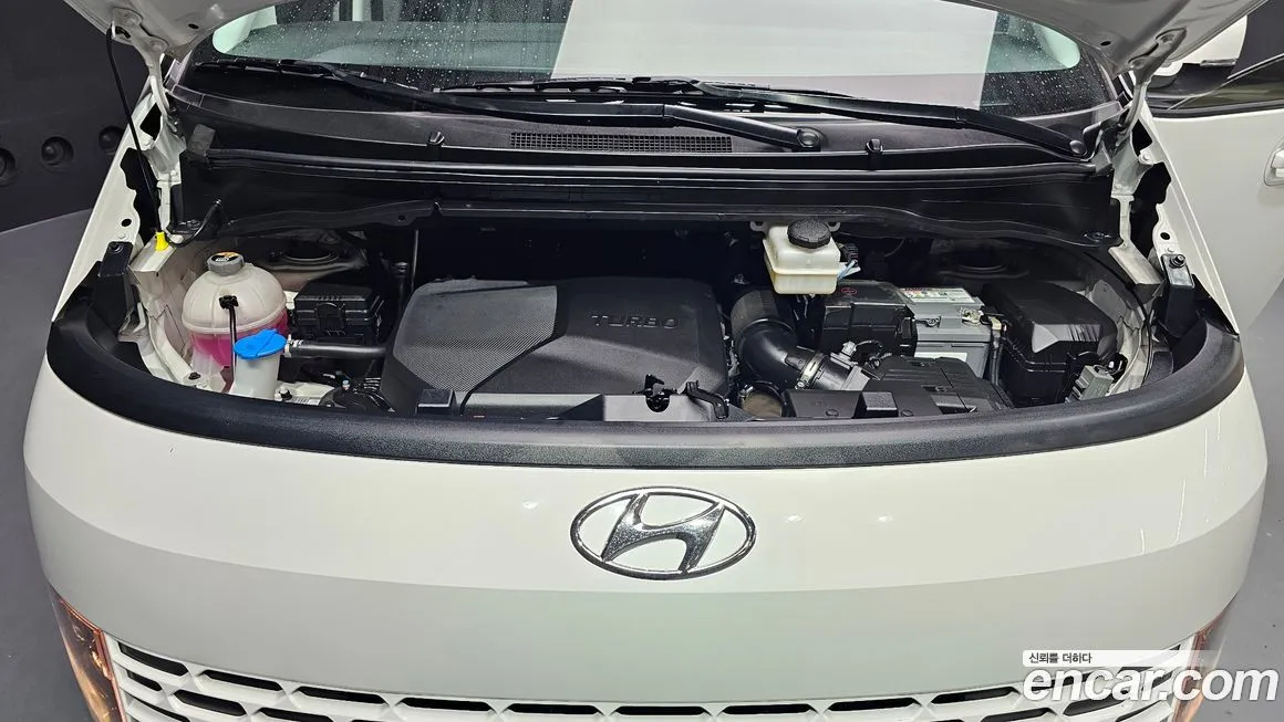 Hyundai Staria — фото 6
