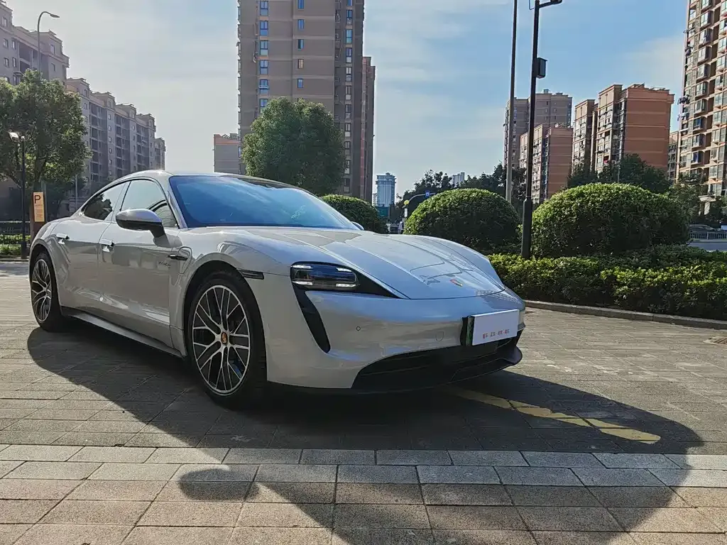 Porsche Taycan 2021 из CN, фото 10