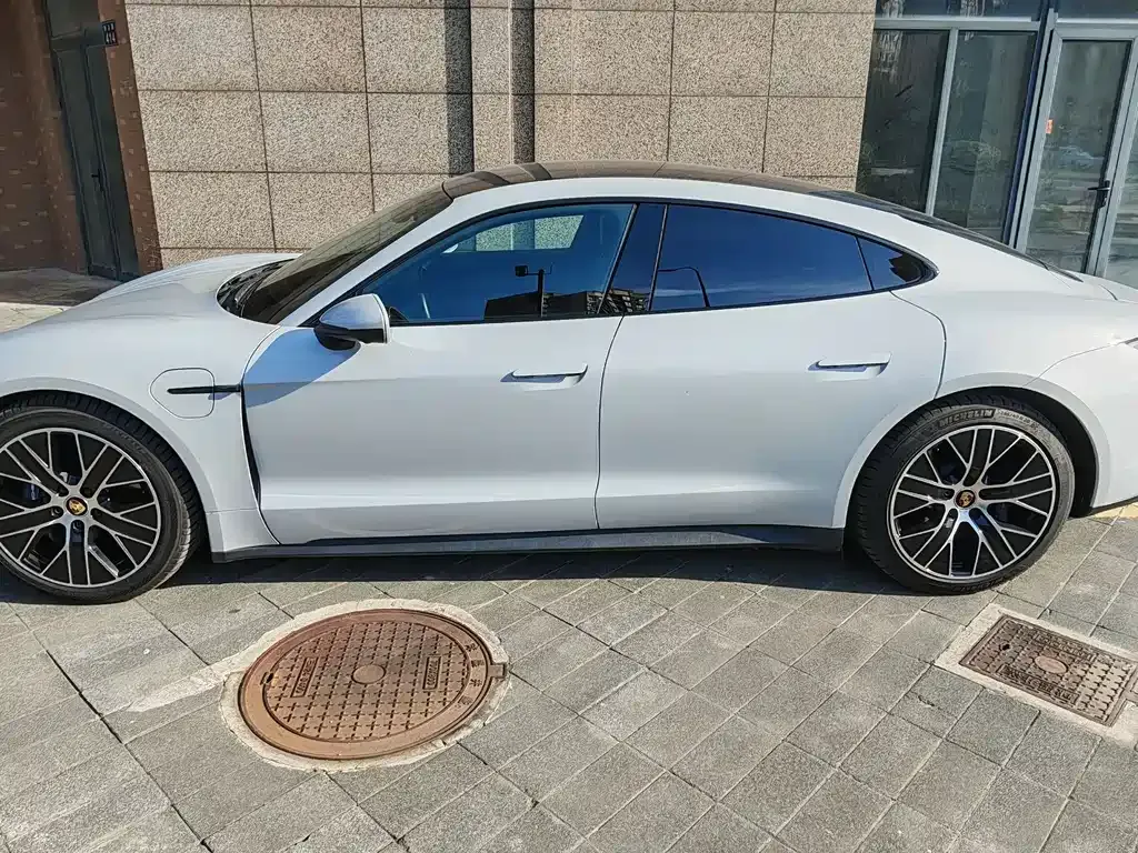 Porsche Taycan 2021 из CN, фото 9