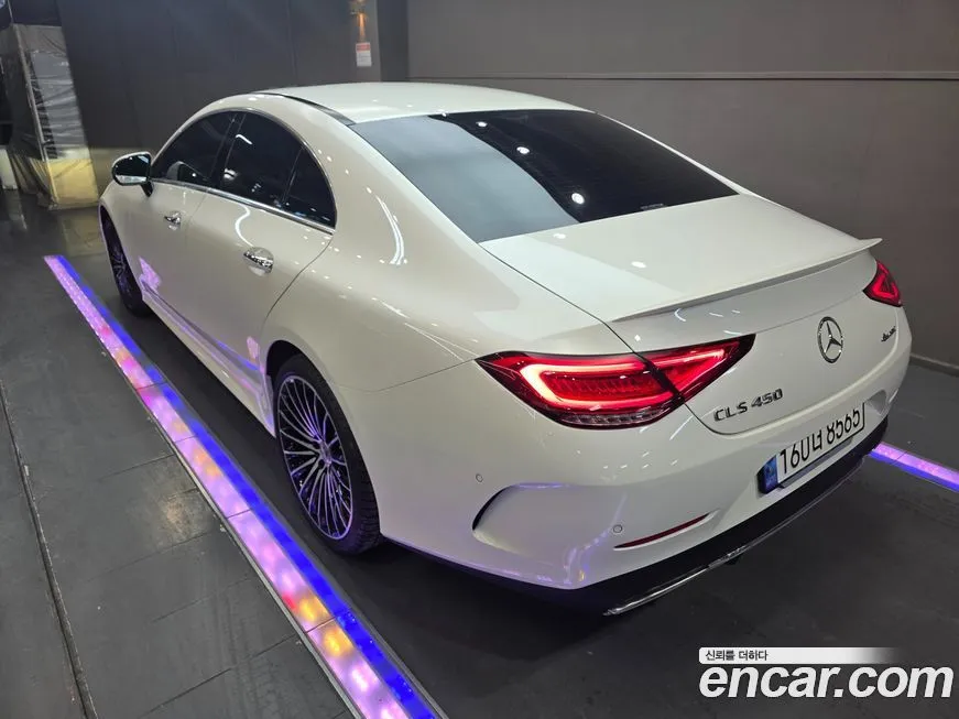Mercedes-Benz CLS-Class — фото 2