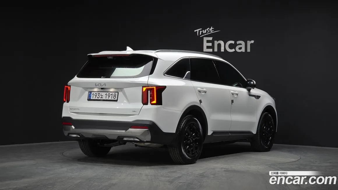 Kia Sorento — фото 3