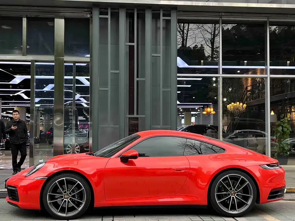 Porsche 911 2021 из CN, фото 10