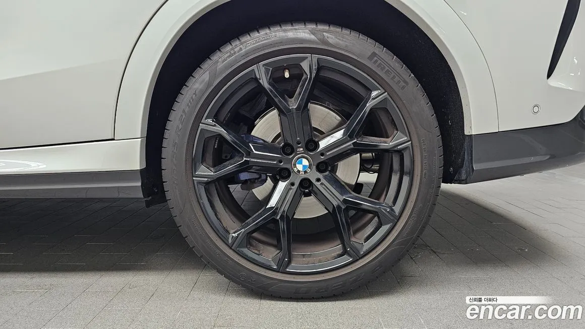 BMW X6 2023 из KR, фото 8