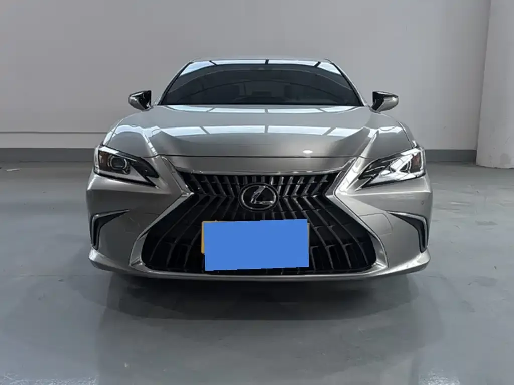 Lexus ES 2025 из CN, фото 5