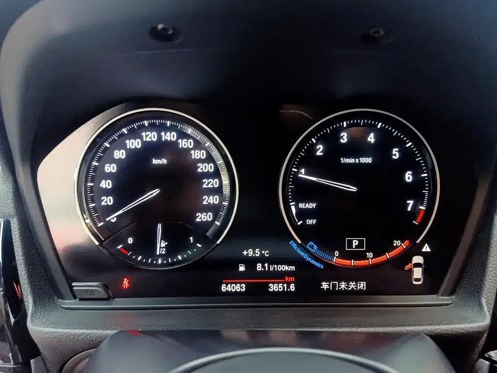 BMW 1 Series 2021 из CN, фото 10