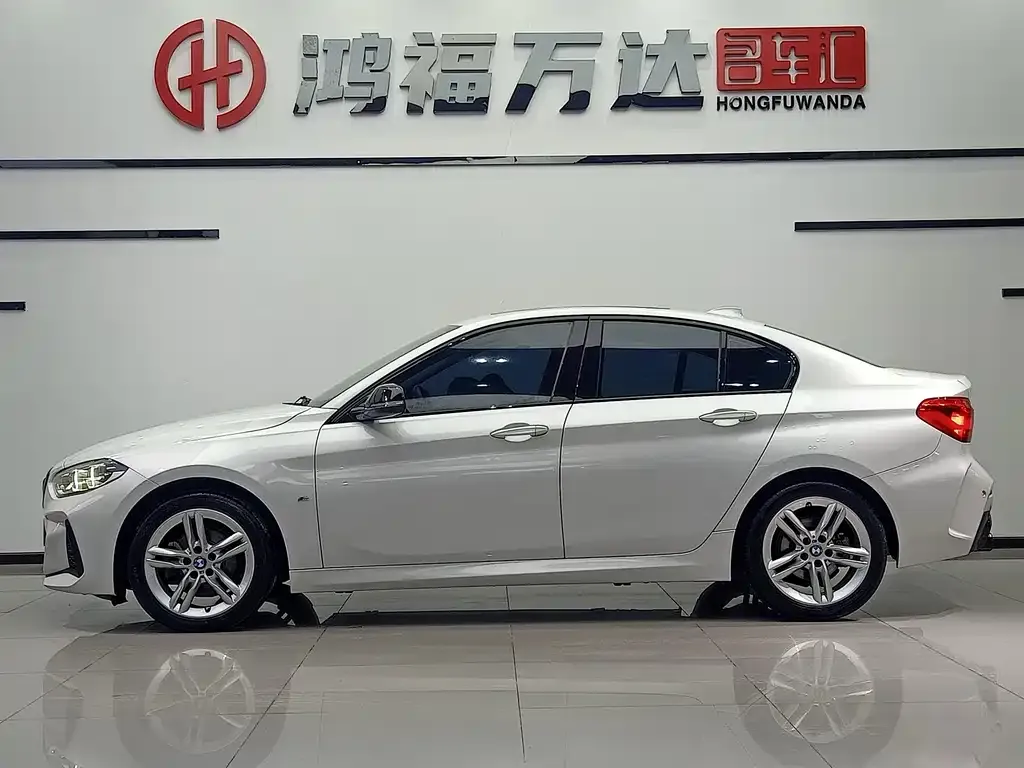 BMW 1 Series 2021 из CN, фото 7