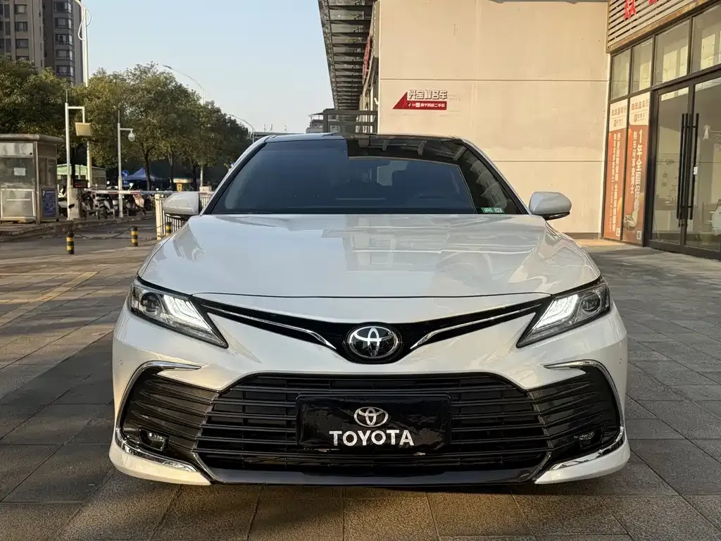 Toyota Camry 2021 из CN, фото 5