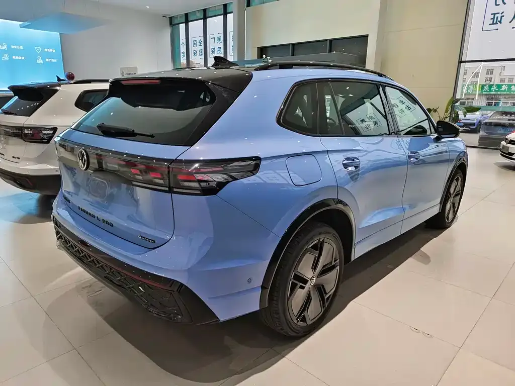 Volkswagen Tiguan L 2024 из CN, фото 7
