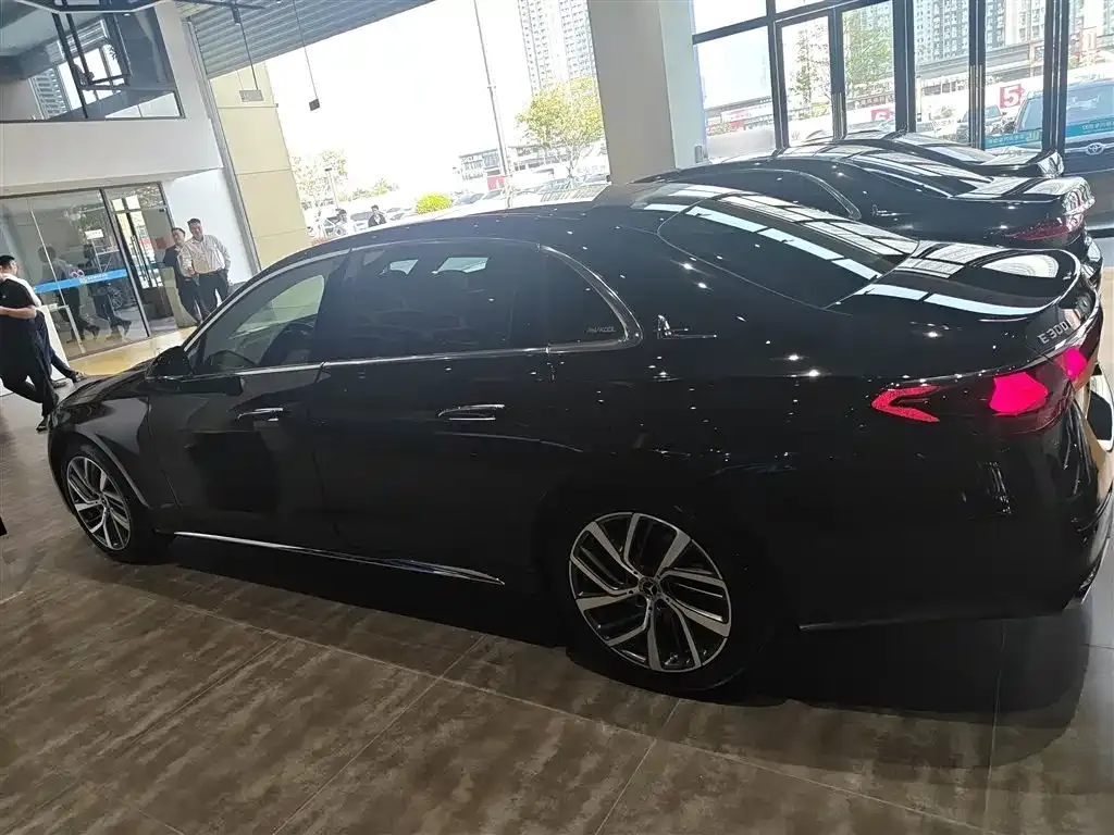 Mercedes-Benz E-Class 2024 из CN, фото 2