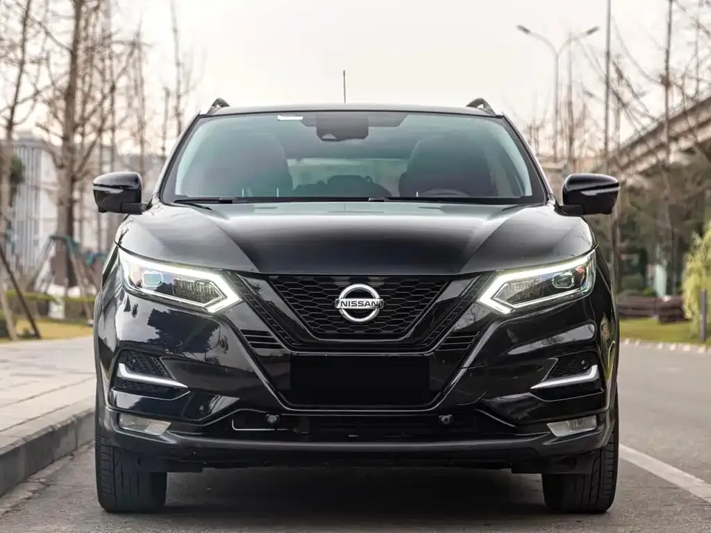 Nissan Qashqai — фото 7