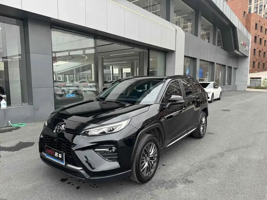 Toyota Wildlander 2023 из CN, фото 1