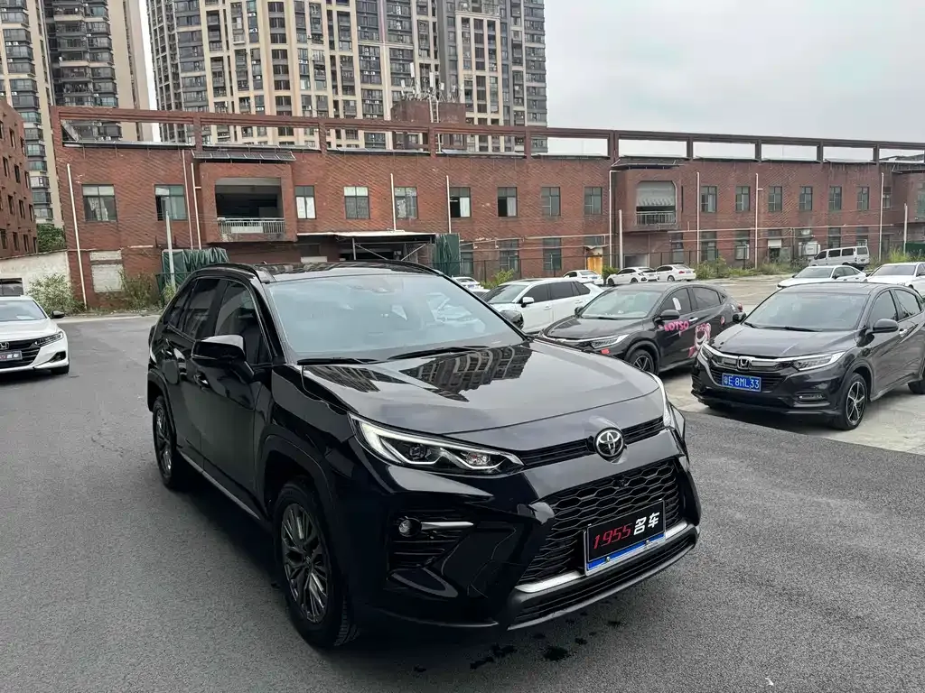 Toyota Wildlander 2023 из CN, фото 3