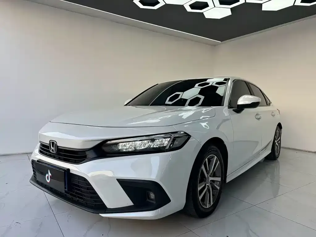 Honda Civic — фото 1