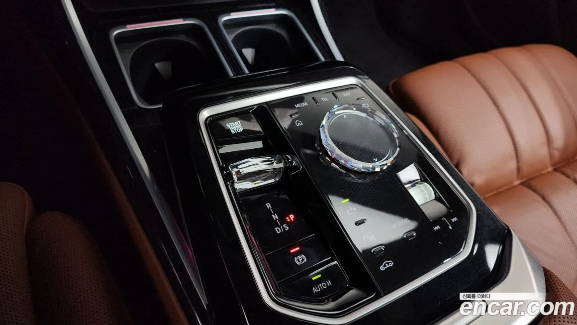 [object Object] 7-Series 2025 из KR, фото 9