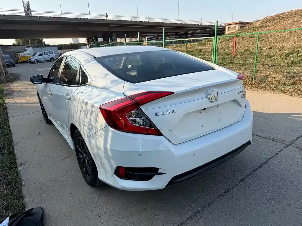 Honda Civic 2021 из CN, фото 6