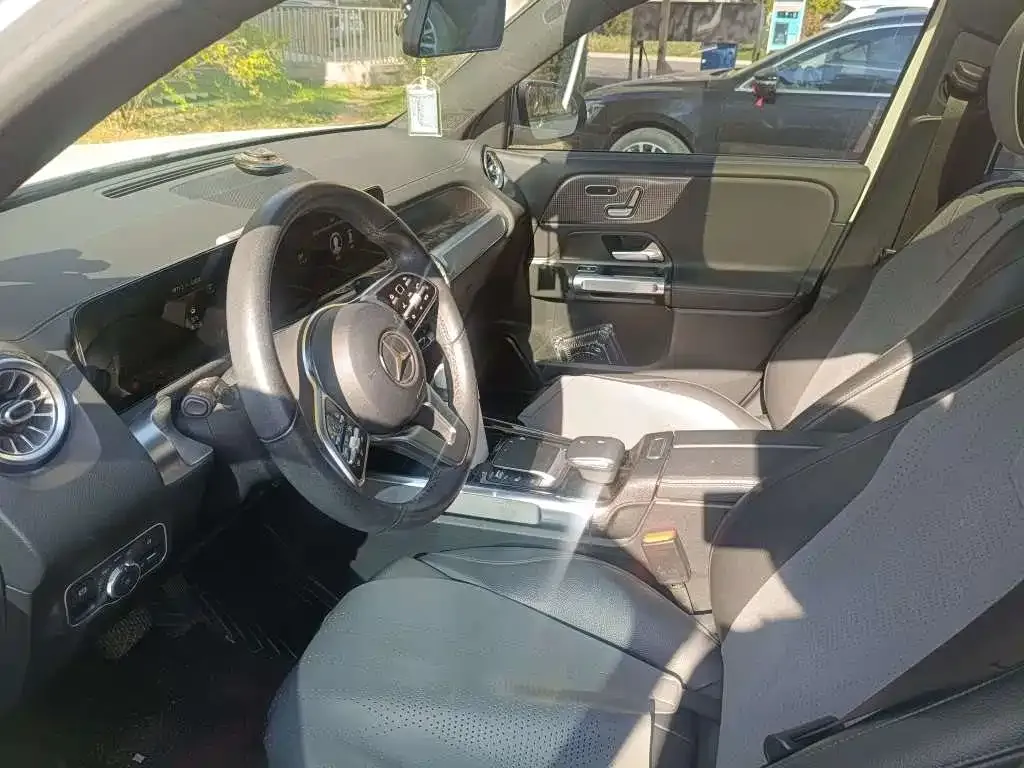 Mercedes-Benz GLB 2021 из CN, фото 10