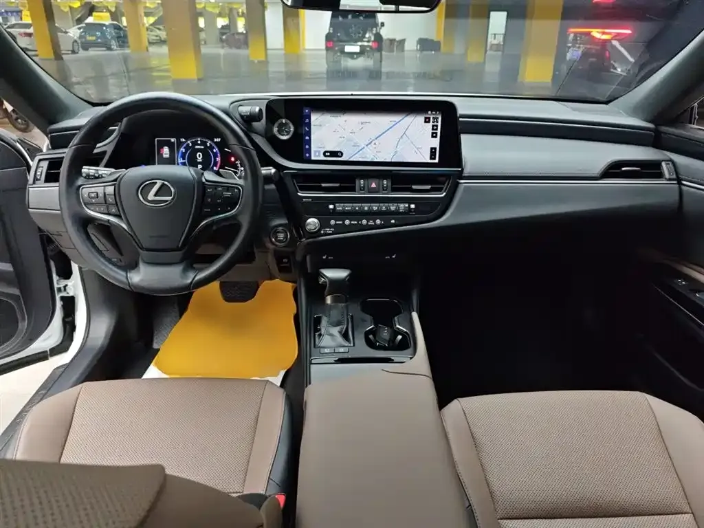 Lexus ES 2023 из CN, фото 7