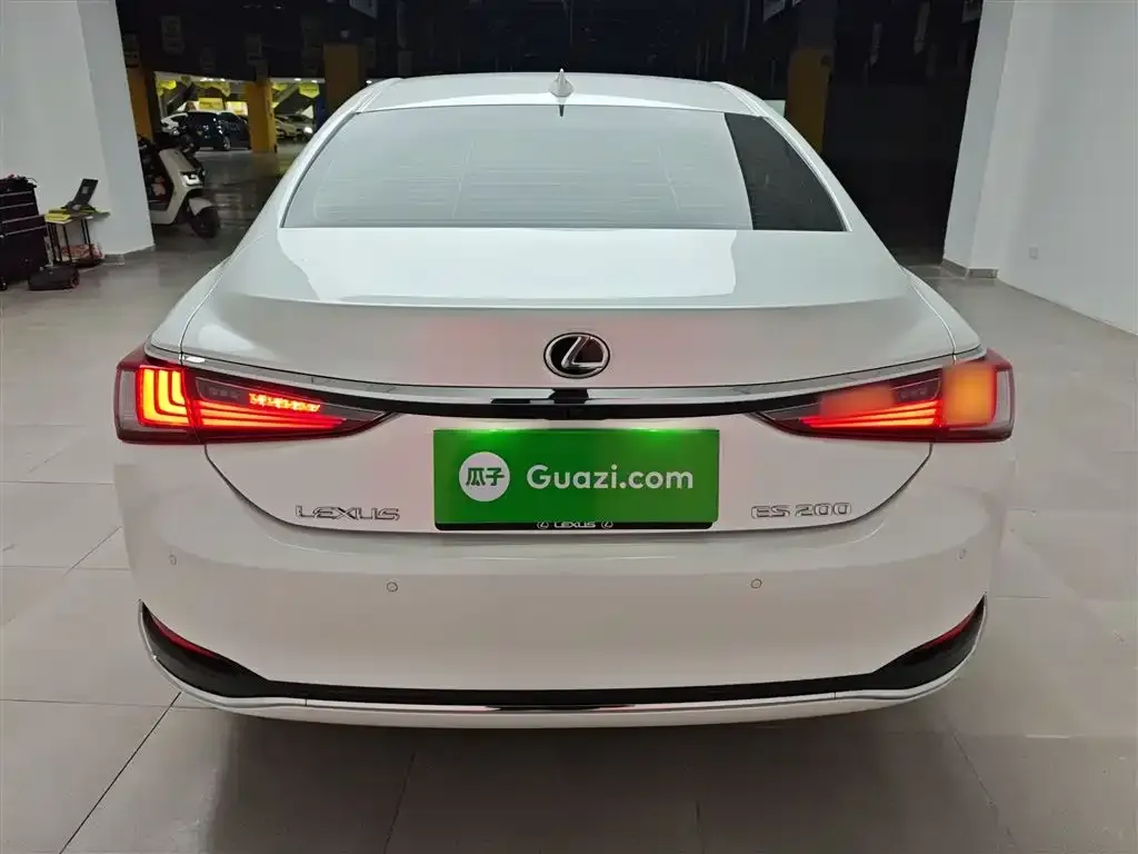 Lexus ES 2023 из CN, фото 10