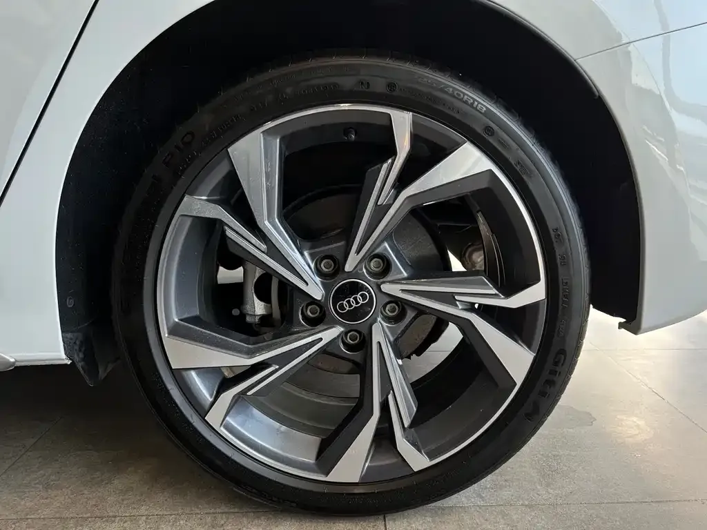 Audi A3 2025 из CN, фото 5
