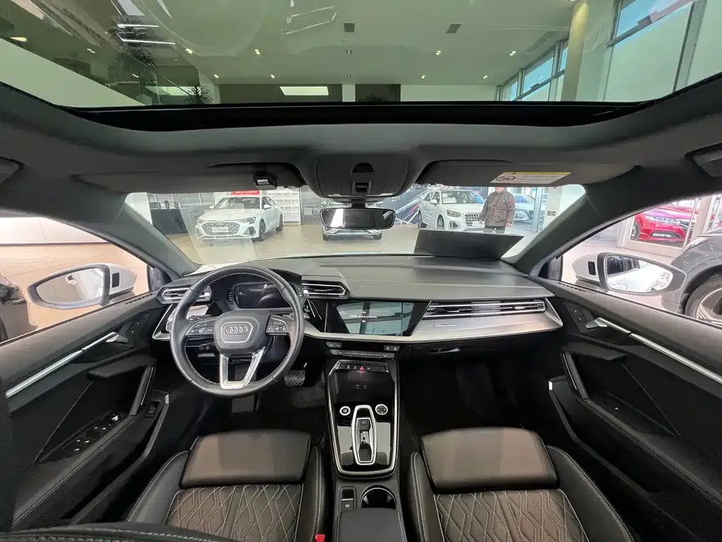 Audi A3 2025 из CN, фото 9