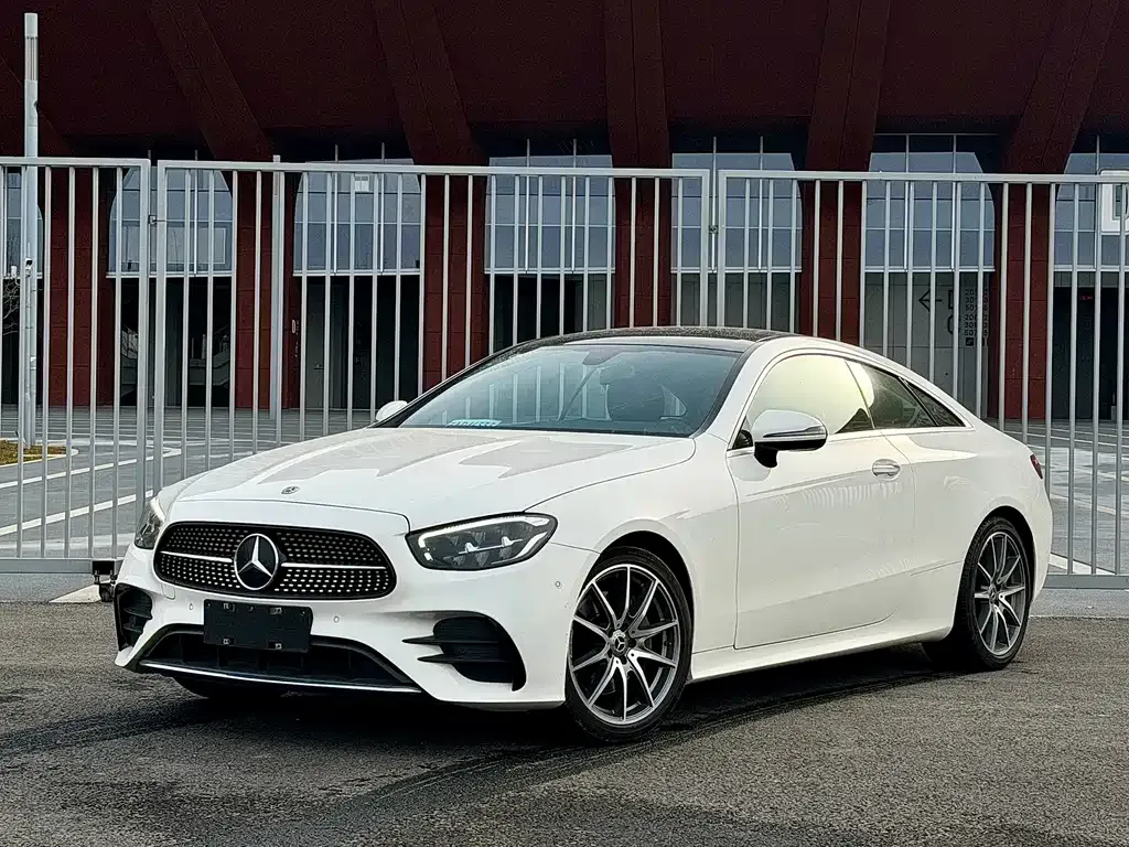 Mercedes-Benz E-Class (Import) — фото 1