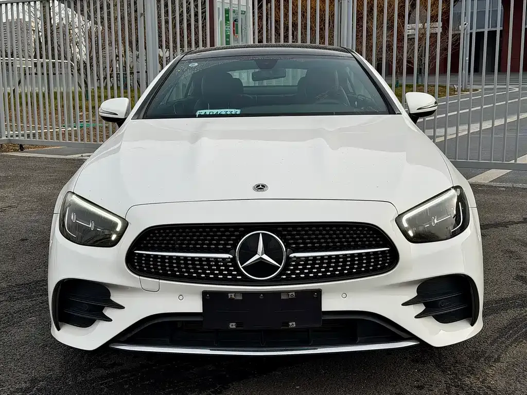 Mercedes-Benz E-Class (Import) — фото 8