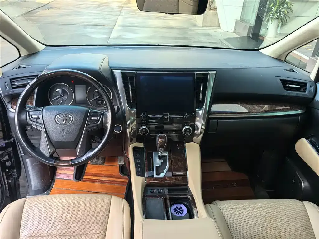 Toyota Alphard 2021 из CN, фото 6