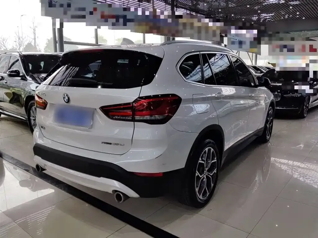 BMW X1 2022 из CN, фото 7