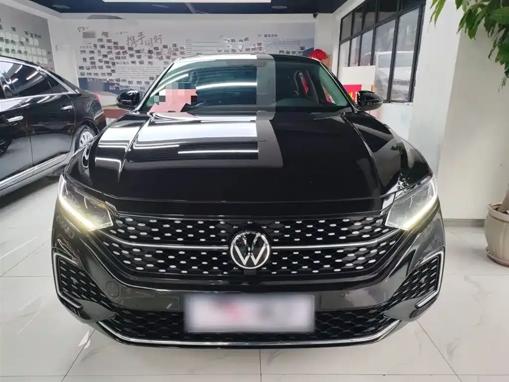 Volkswagen Passat — фото 3