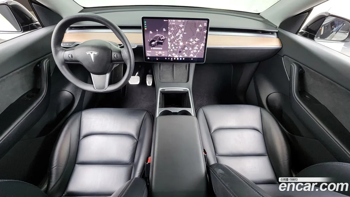 Tesla Model Y — фото 6