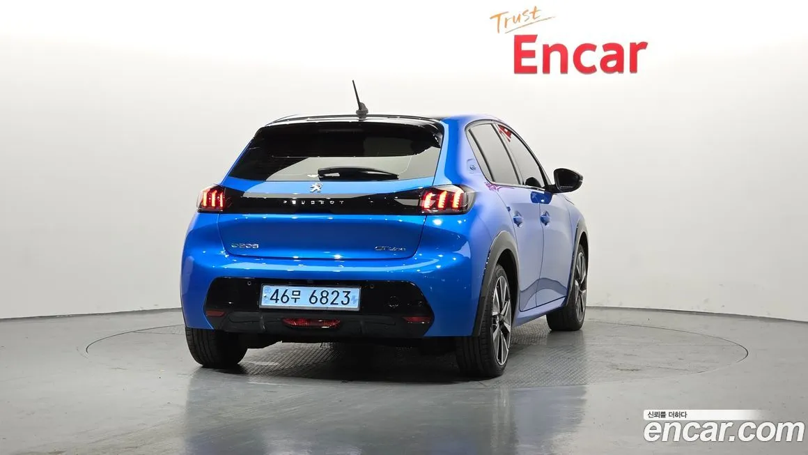 Peugeot 208 2021 из KR, фото 4