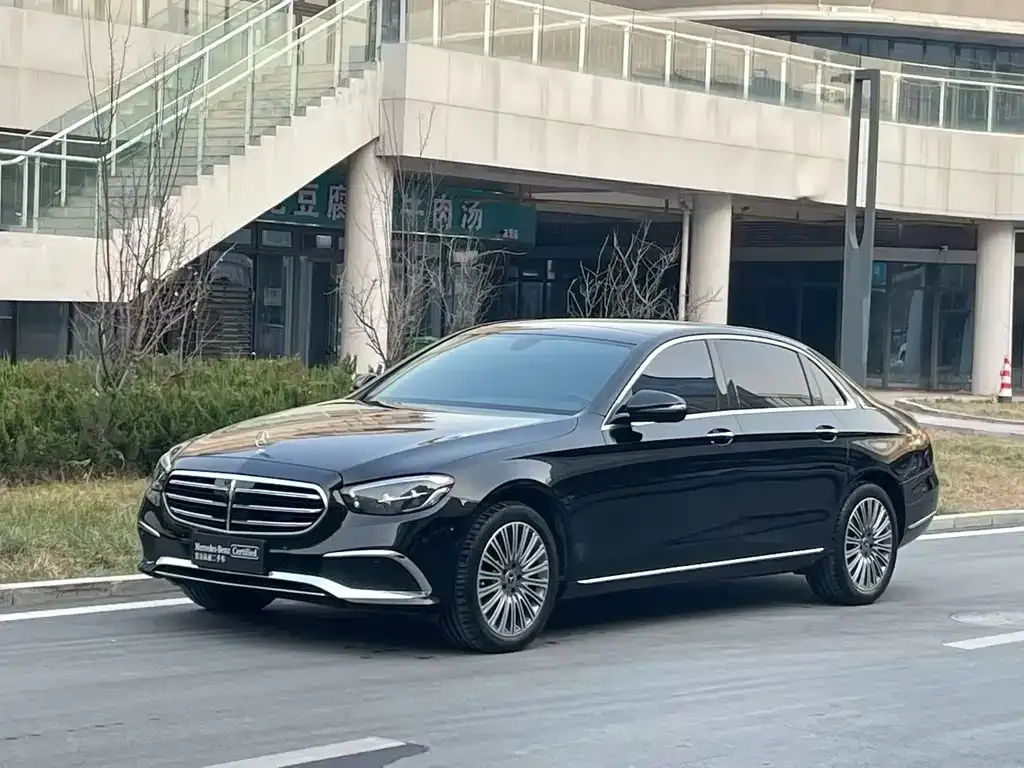 Mercedes-Benz E-Class 2023 из CN, фото 1