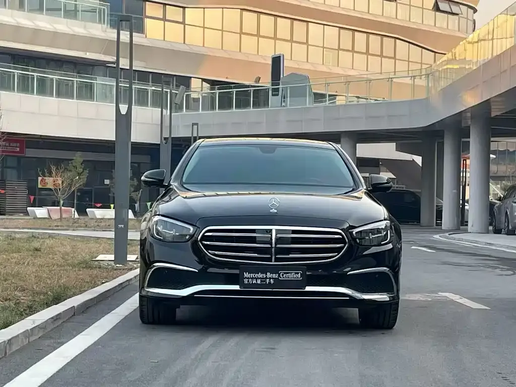 Mercedes-Benz E-Class 2023 из CN, фото 4