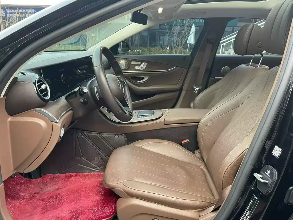 Mercedes-Benz E-Class 2023 из CN, фото 5