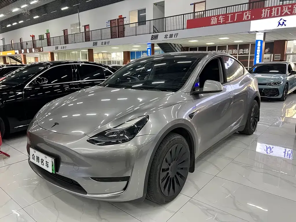 Tesla Model Y 2023 из CN, фото 1