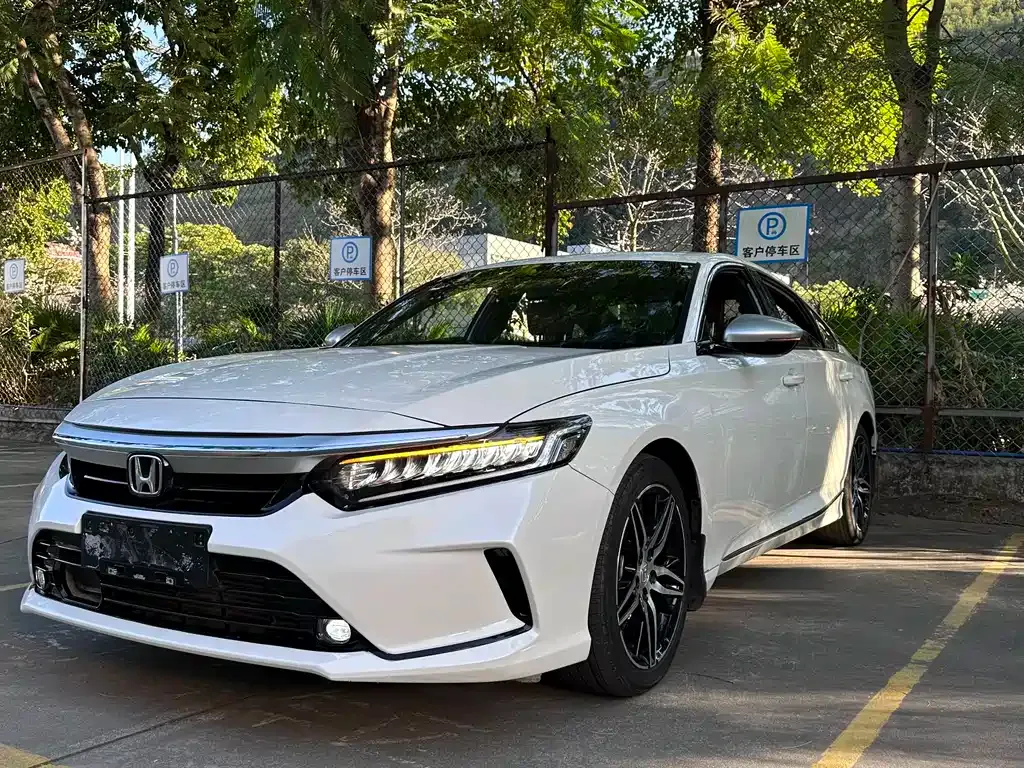 Honda Inspire — фото 1