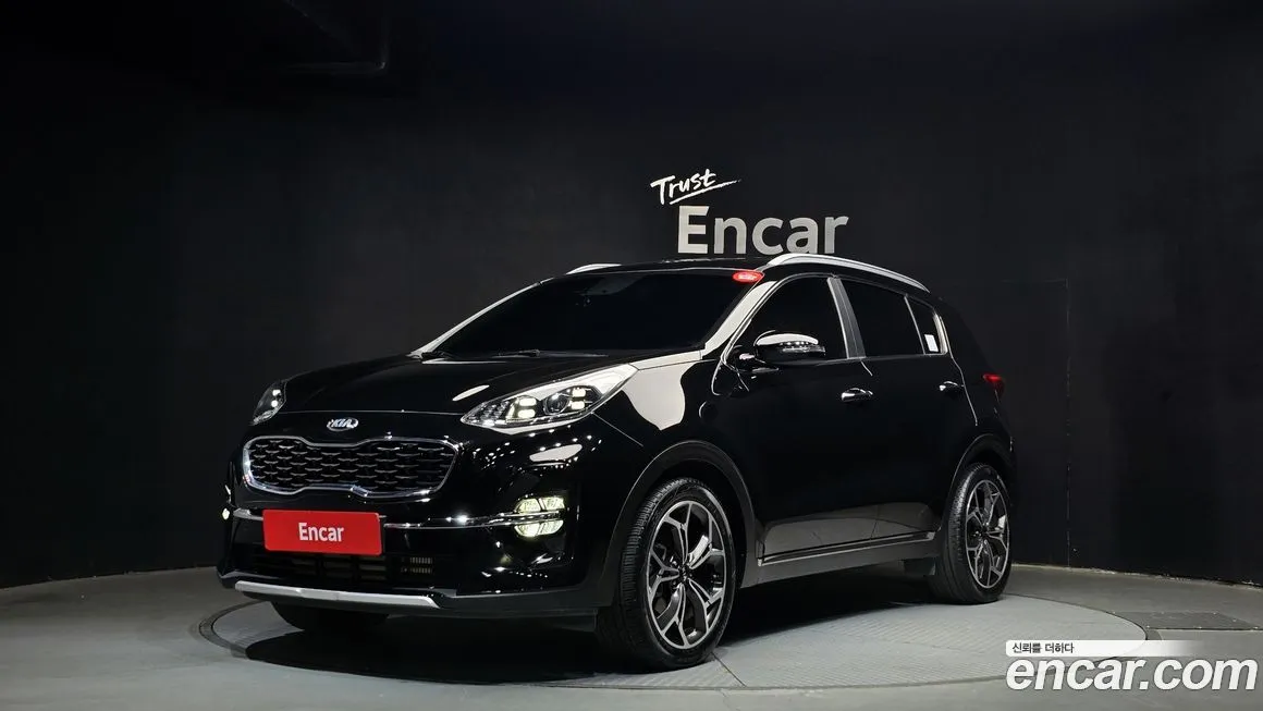 Kia Sportage — фото 1