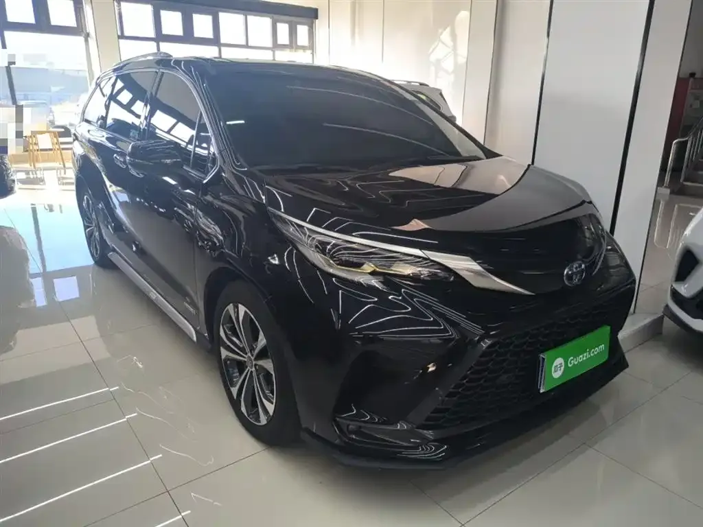 Toyota Granvia 2024 из CN, фото 9