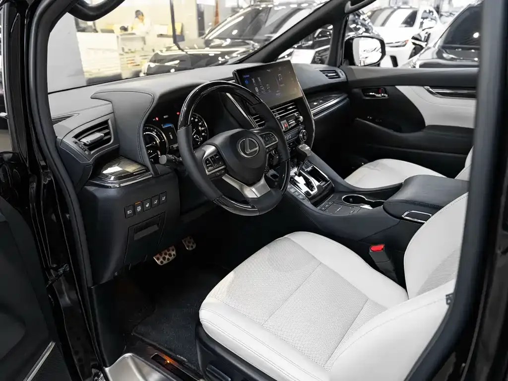 Lexus LM 2021 из CN, фото 6