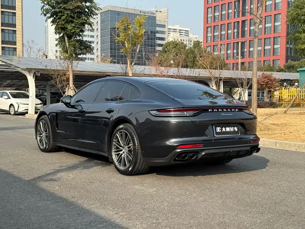 Porsche Panamera — фото 8