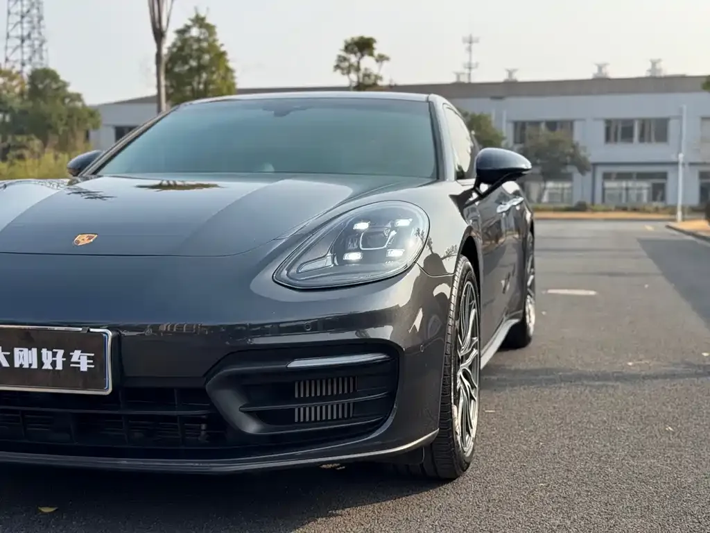 Porsche Panamera — фото 5