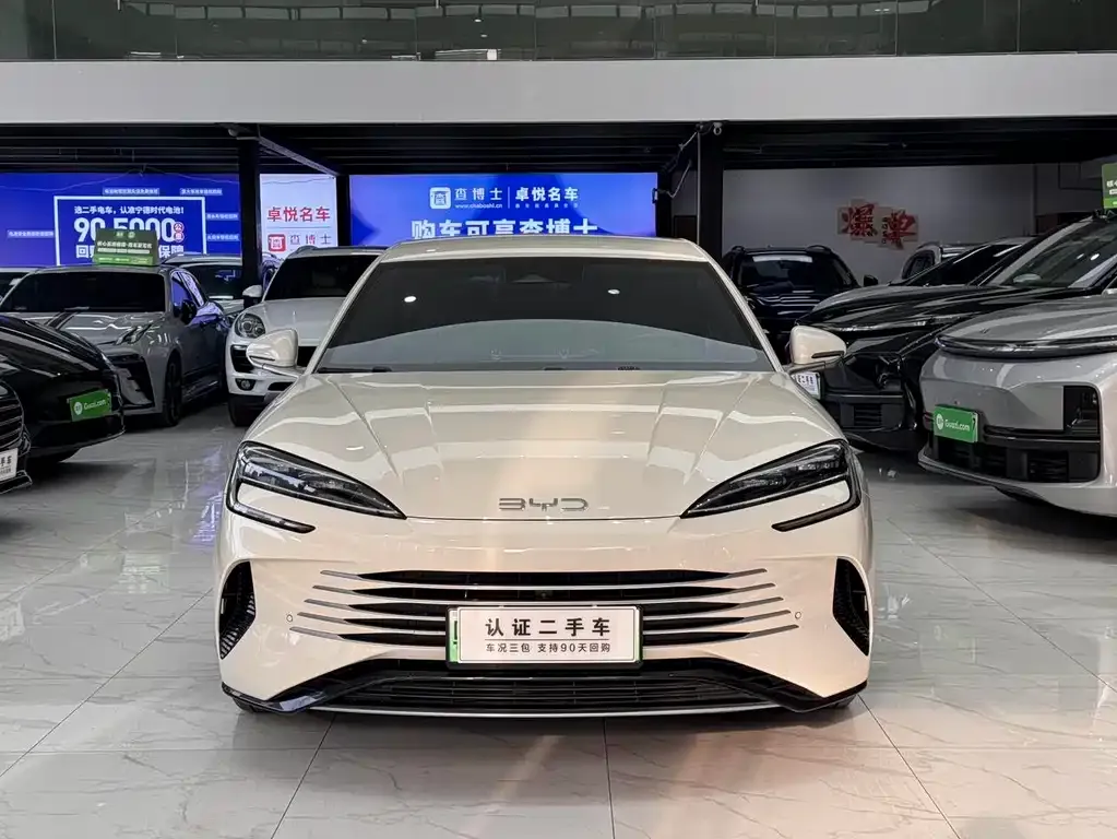 BYD Seal 07 DM-i — фото 3