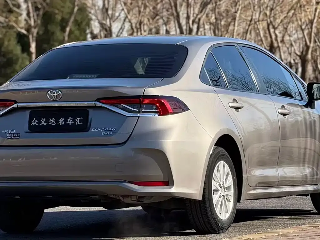 Toyota Corolla 2021 из CN, фото 7
