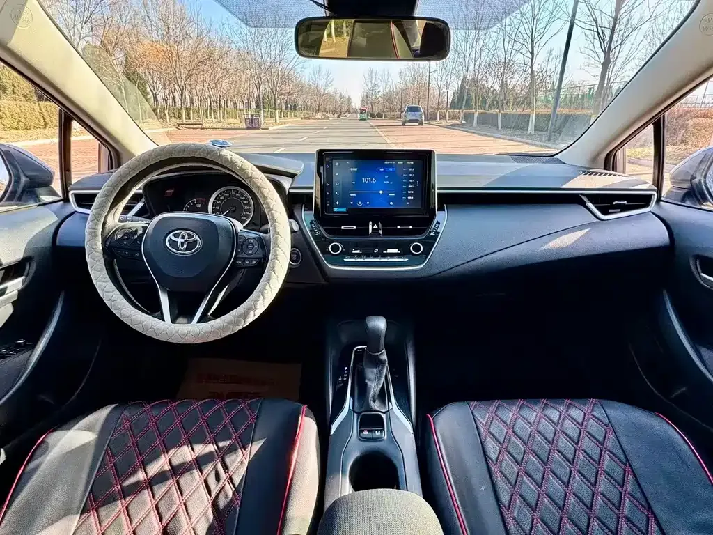 Toyota Corolla 2021 из CN, фото 9