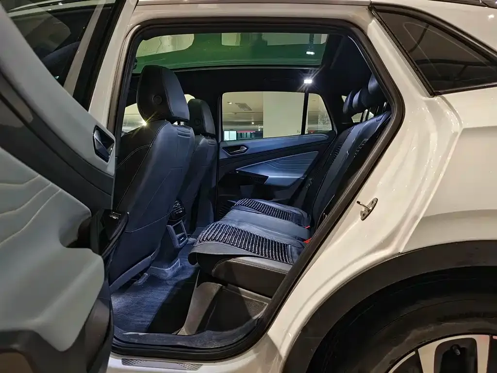 Volkswagen ID.4 X 2024 из CN, фото 2