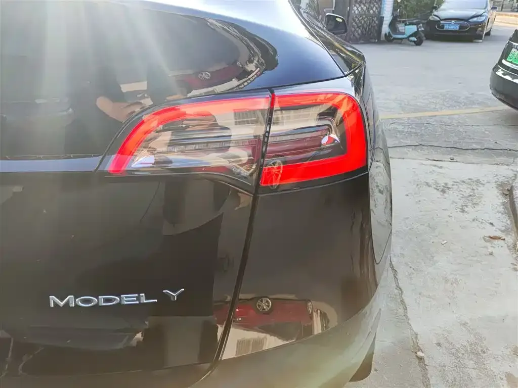 Tesla Model Y 2022 из CN, фото 6