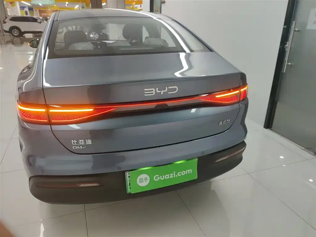 BYD Seal 05 DM-i — фото 6
