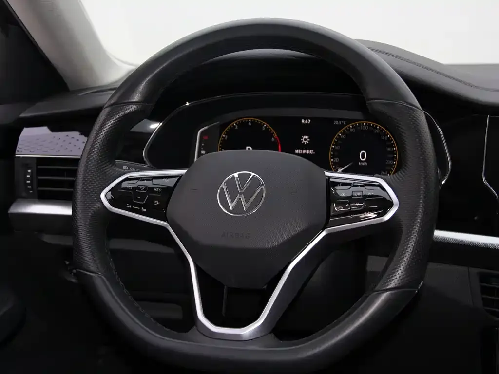 Volkswagen Passat — фото 9