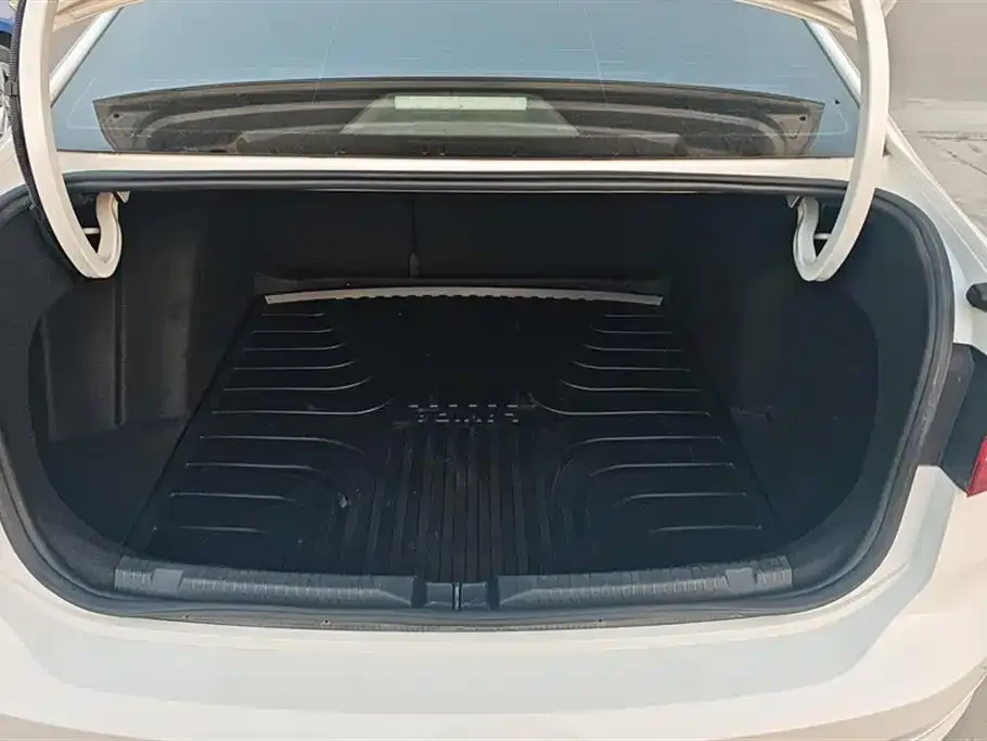 Volkswagen Lavida 2022 из CN, фото 7