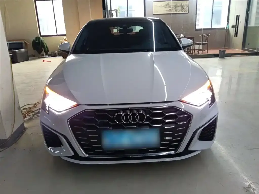 Audi A3 2024 из CN, фото 7